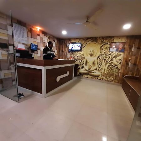 Hotel Vashishta Inn Paderu 외부 사진