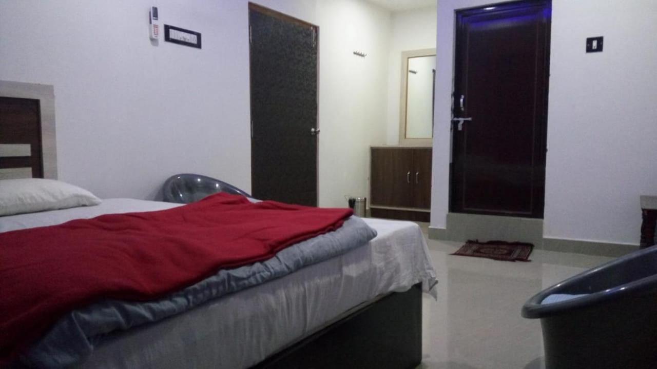 Hotel Vashishta Inn Paderu 외부 사진